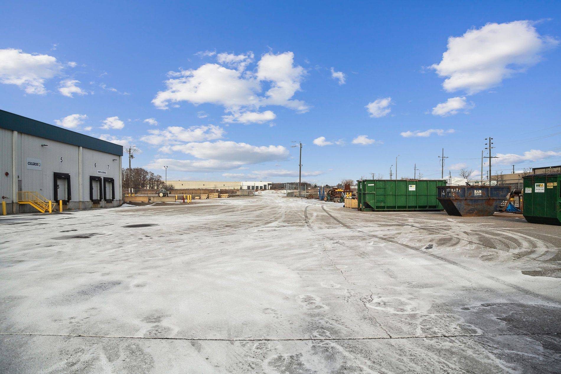 Burlington, ON L7L 4X6,1050 LeGresley WAY