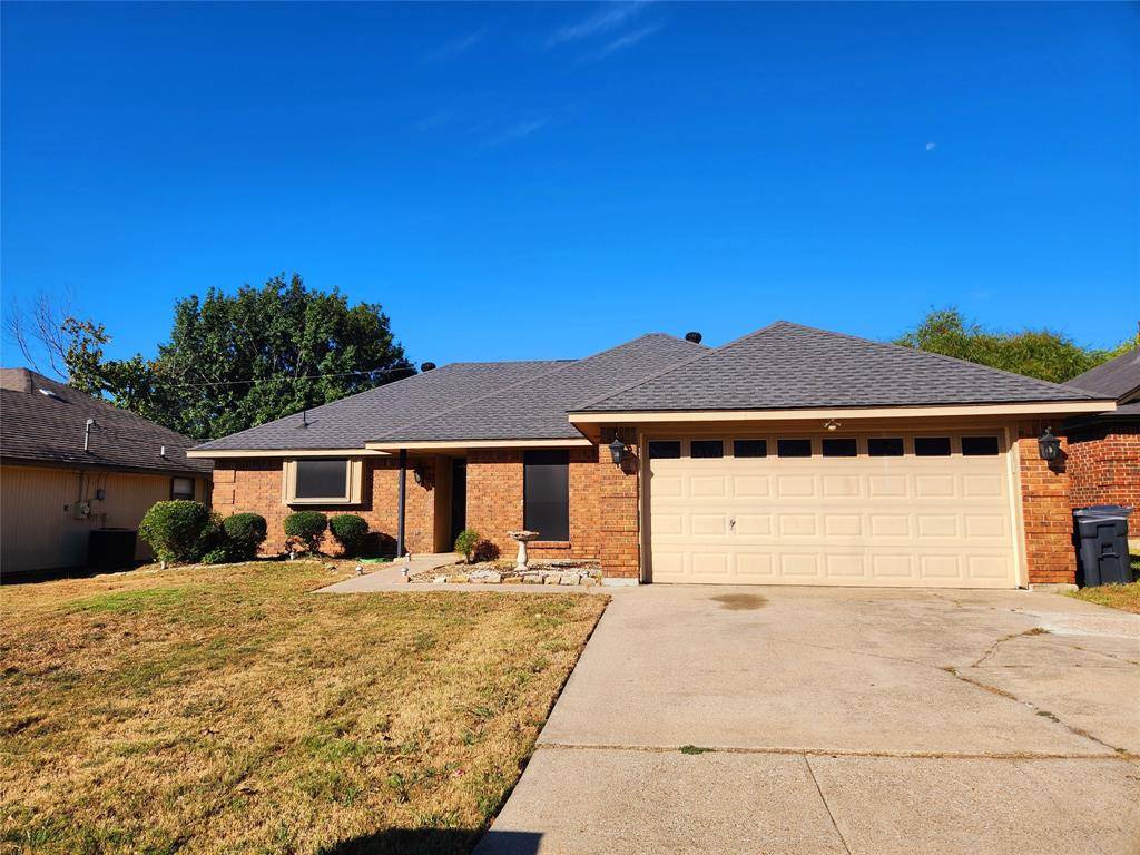 Arlington, TX 76001,6210 Lotus Drive