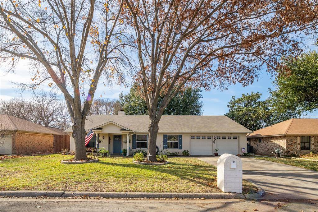 North Richland Hills, TX 76180,5521 Spring Meadow Drive