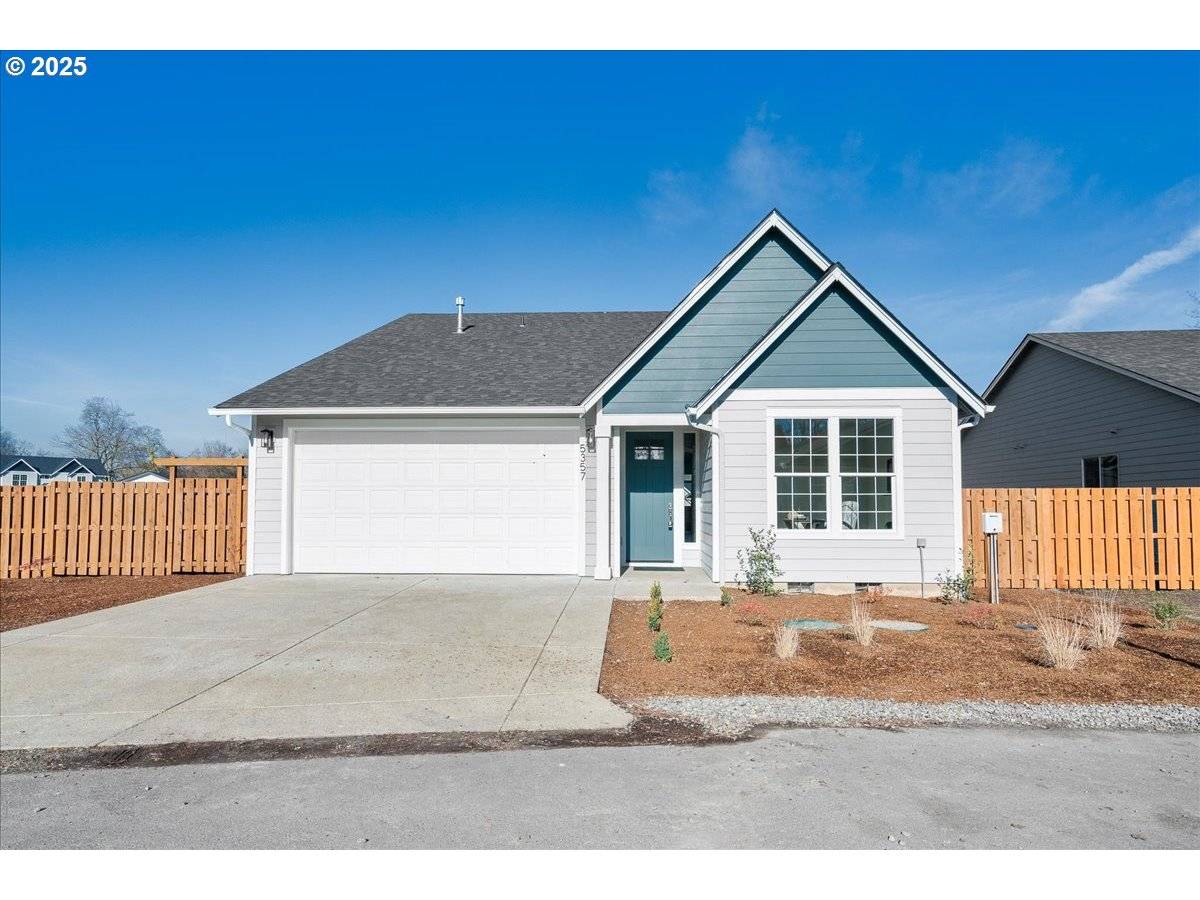 Salem, OR 97305,5357 Ezra LN NE