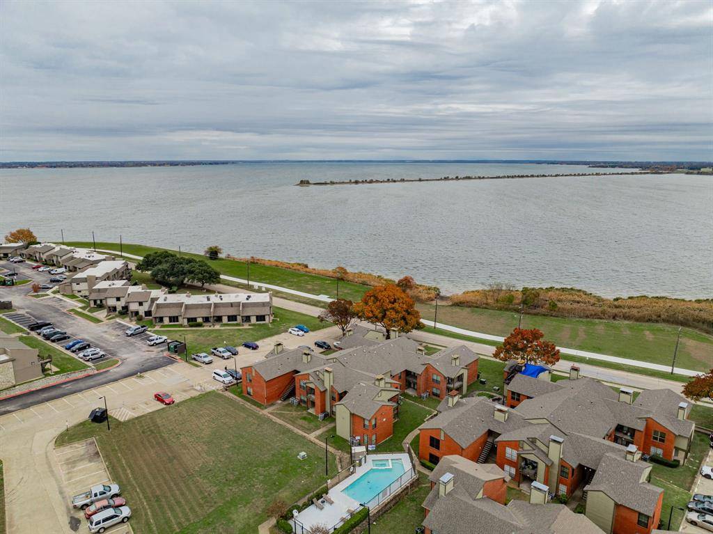 Garland, TX 75043,5905 Lake Hubbard Parkway #257