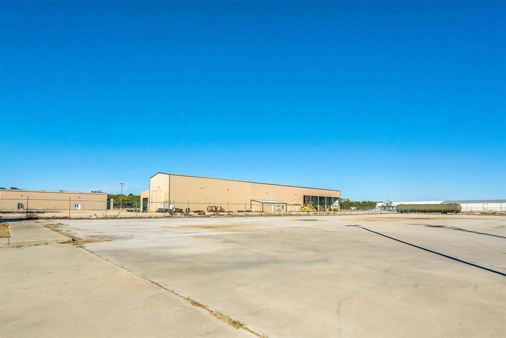 Mineral Wells, TX 76067,520 Tradeway Drive