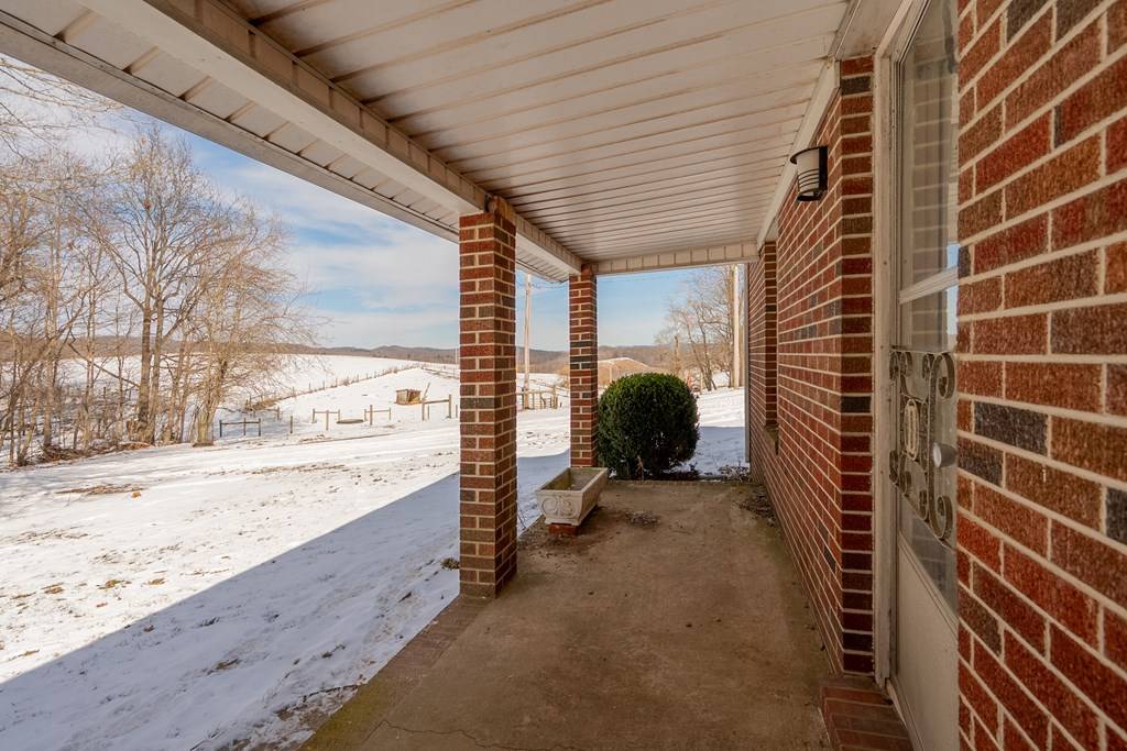 Rural Retreat, VA 24368,1039 Dutton Hollow Rd