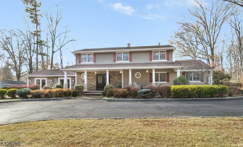 Bernards Twp., NJ 07920,32 Briar Ln