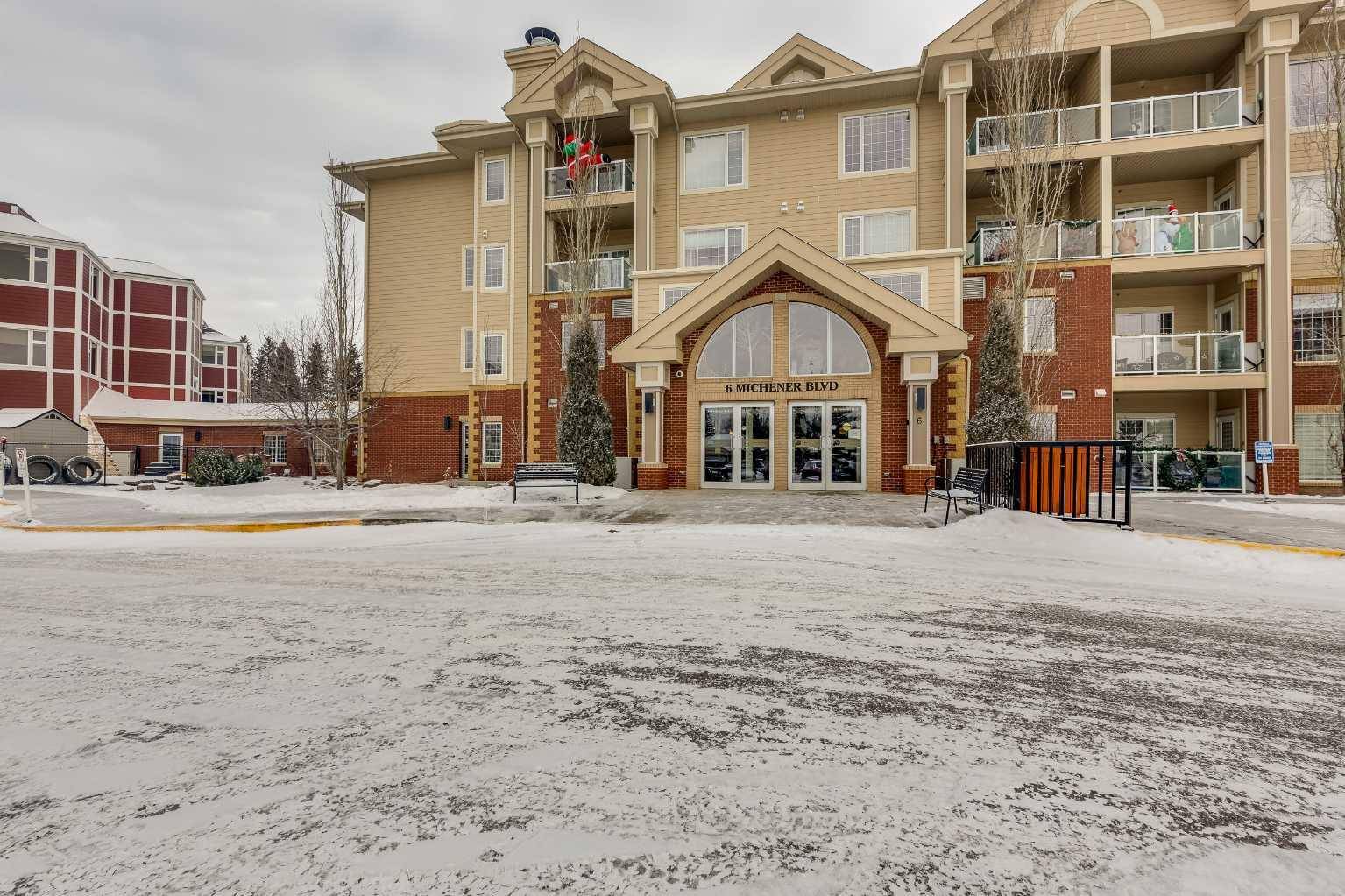 Red Deer, AB T4P 0K5,6 Michener BLVD #207