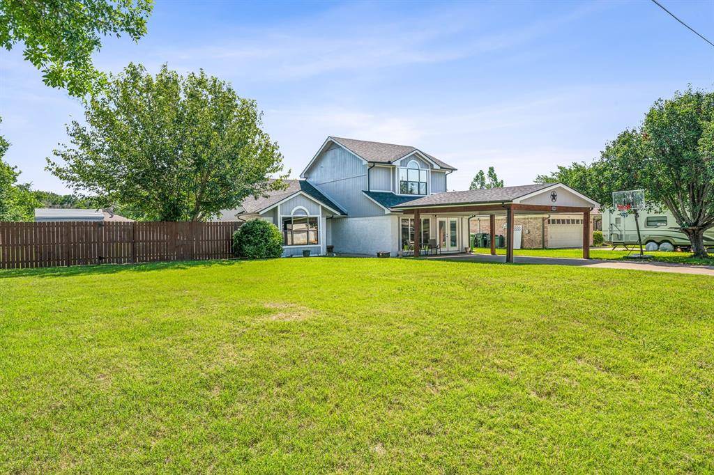 Granbury, TX 76048,3909 E Chippewa Trail