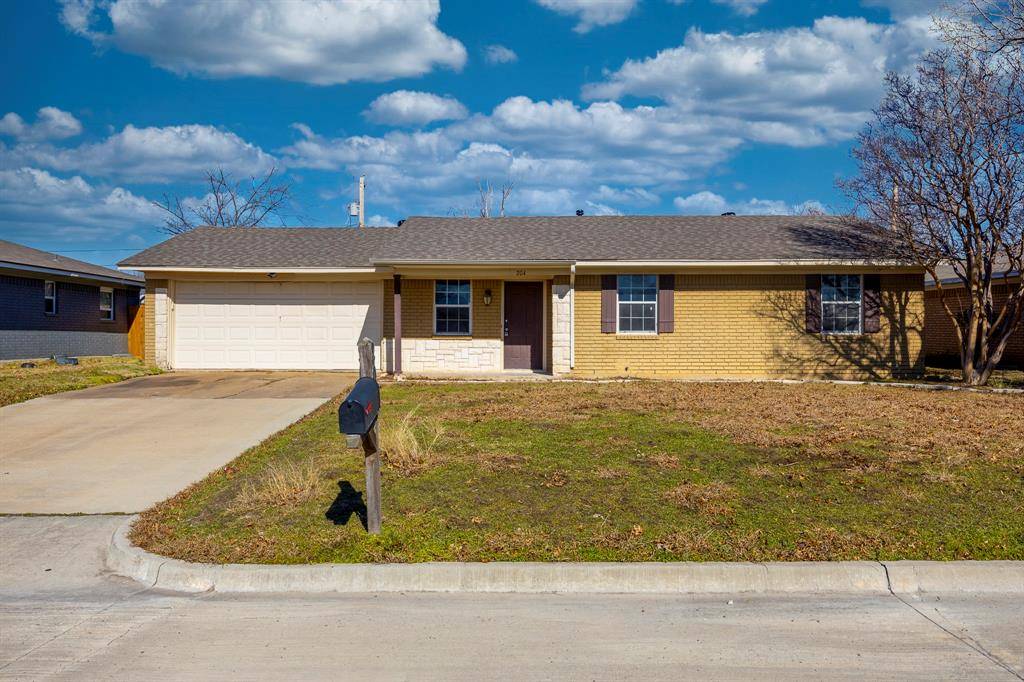 Princeton, TX 75407,204 E Willow Lane