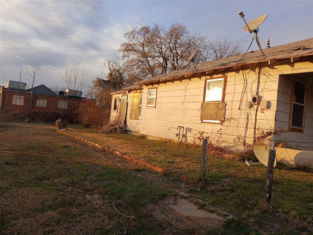 Ardmore, OK 73401,17 NE F Street