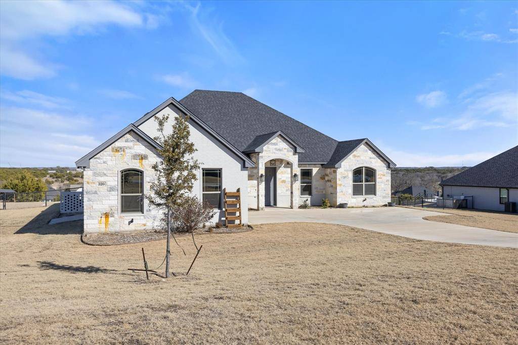 Granbury, TX 76049,320 Kenyon Court