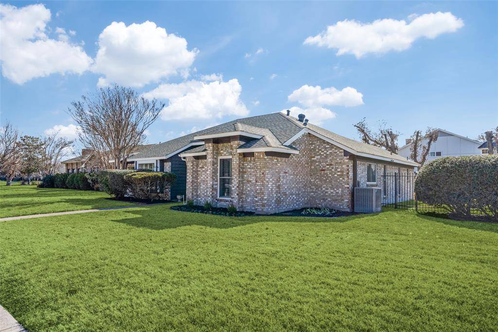 Carrollton, TX 75007,1904 Crestside Drive