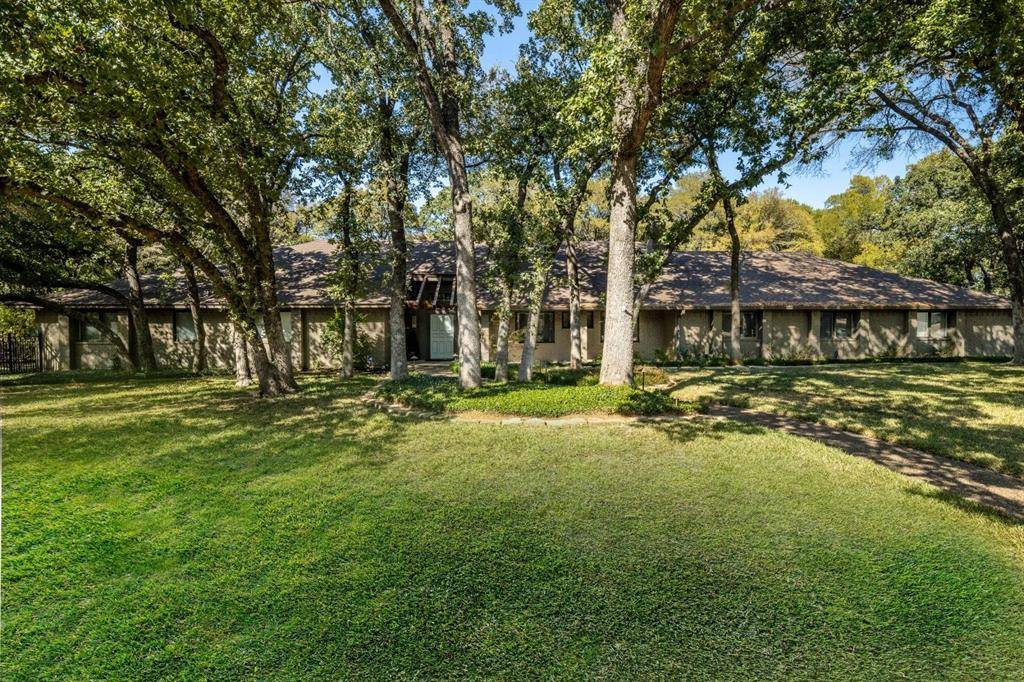 Arlington, TX 76006,609 Crown Colony Drive