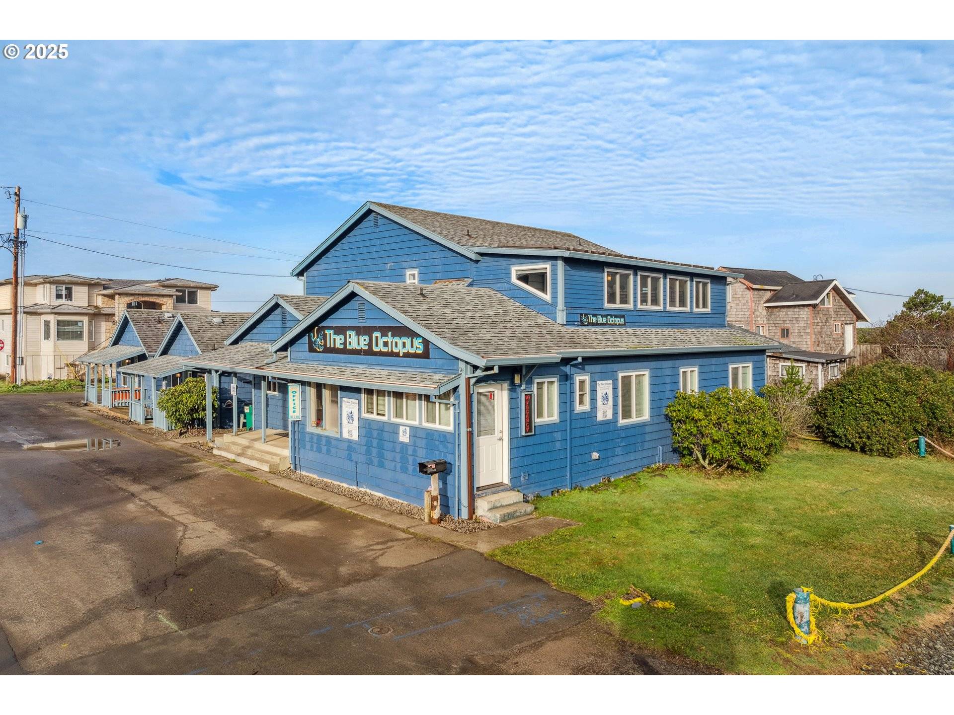 Rockaway Beach, OR 97136,105 S 6TH AVE