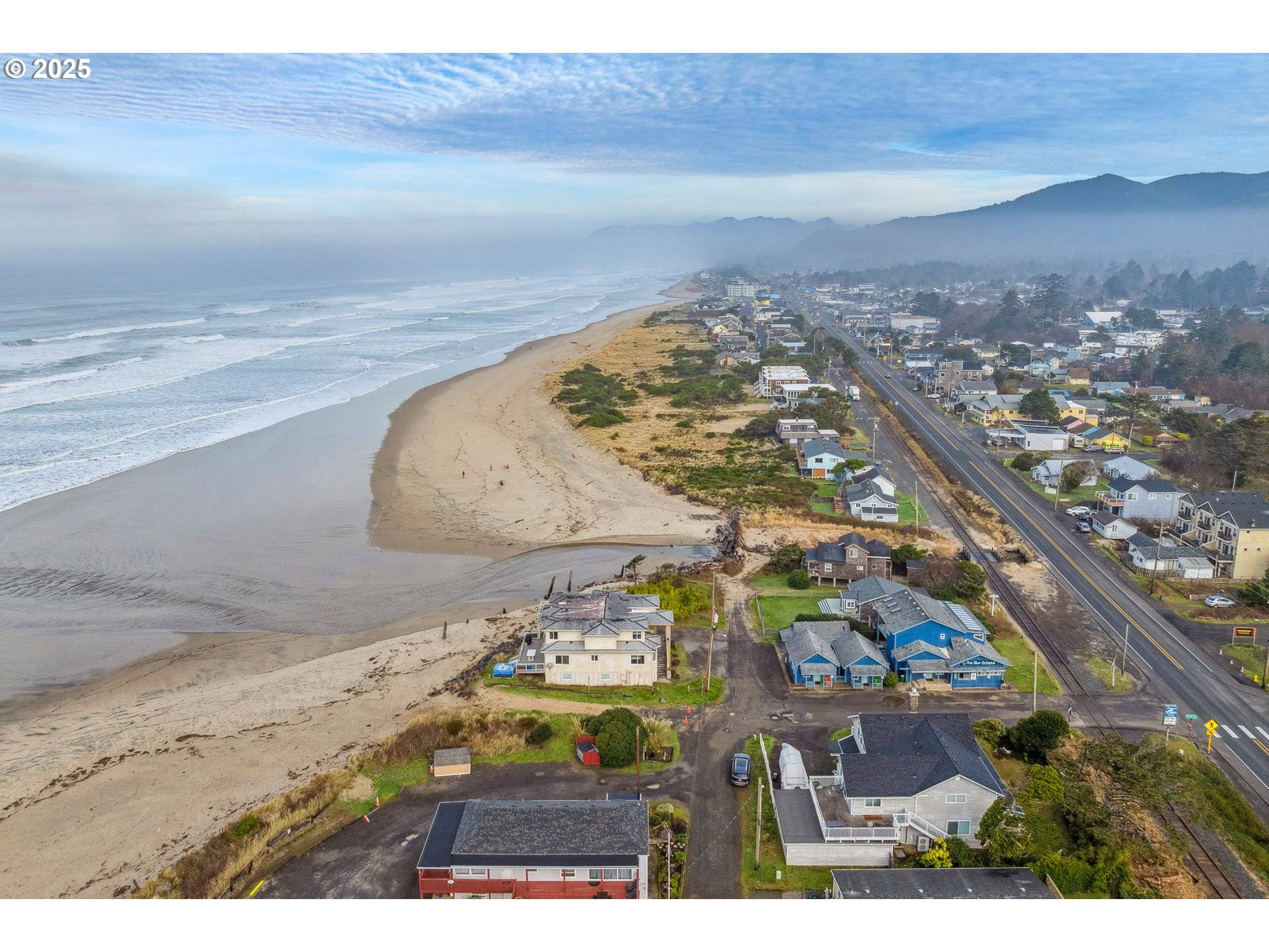 Rockaway Beach, OR 97136,105 S 6TH AVE