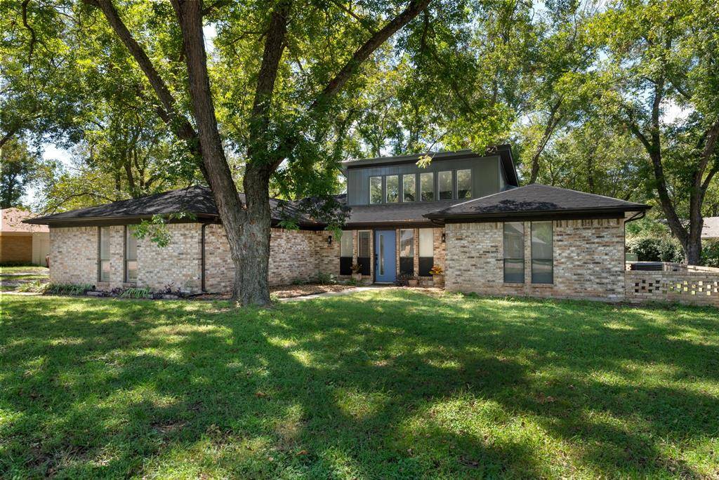 Granbury, TX 76049,8904 N Longwood Drive