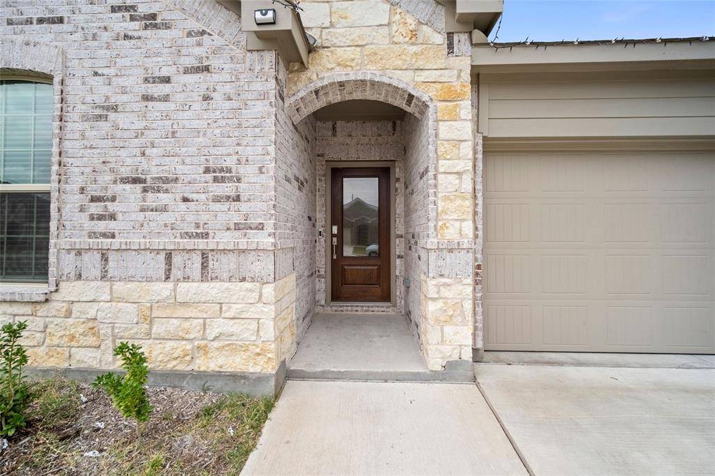 Fate, TX 75087,1208 Kennedy Court