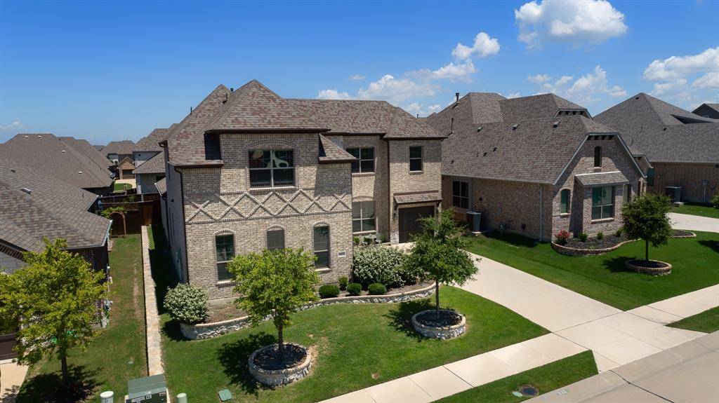 Rockwall, TX 75087,932 Hunters Creek Drive