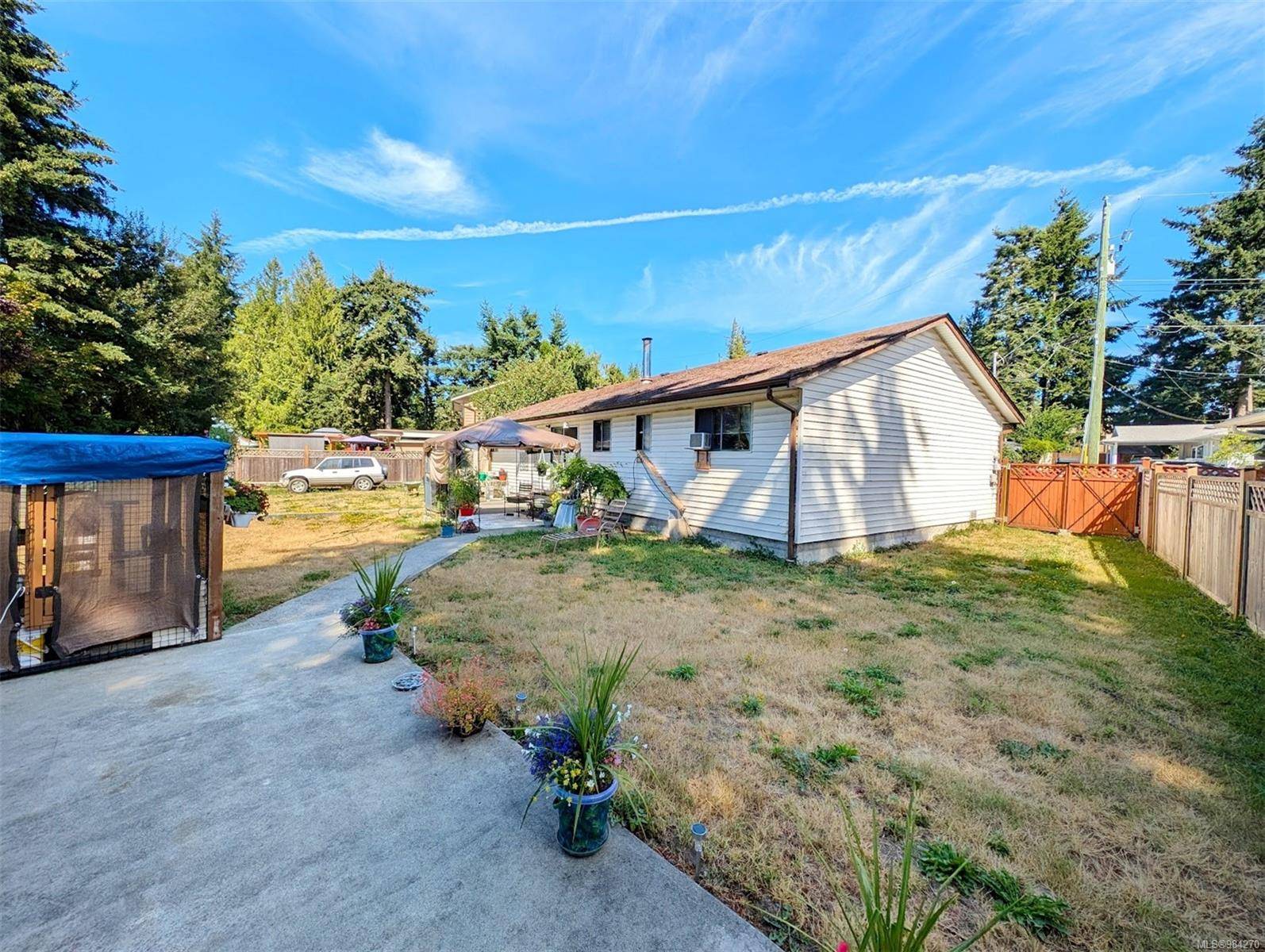 Nanaimo, BC V9T 4W4,2742 Camcrest Dr