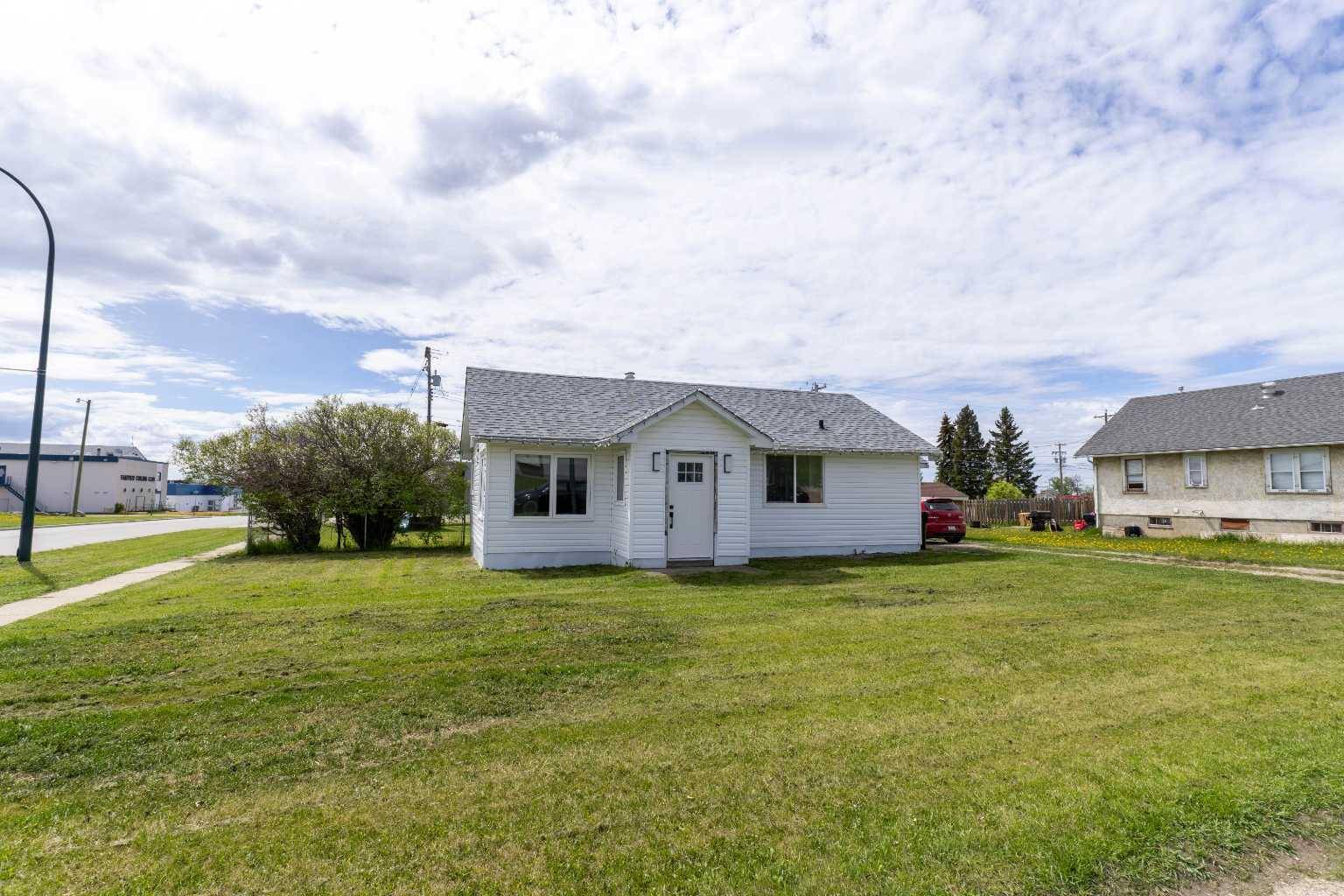 Fairview, AB T0H 1L0,10901 105 AVE