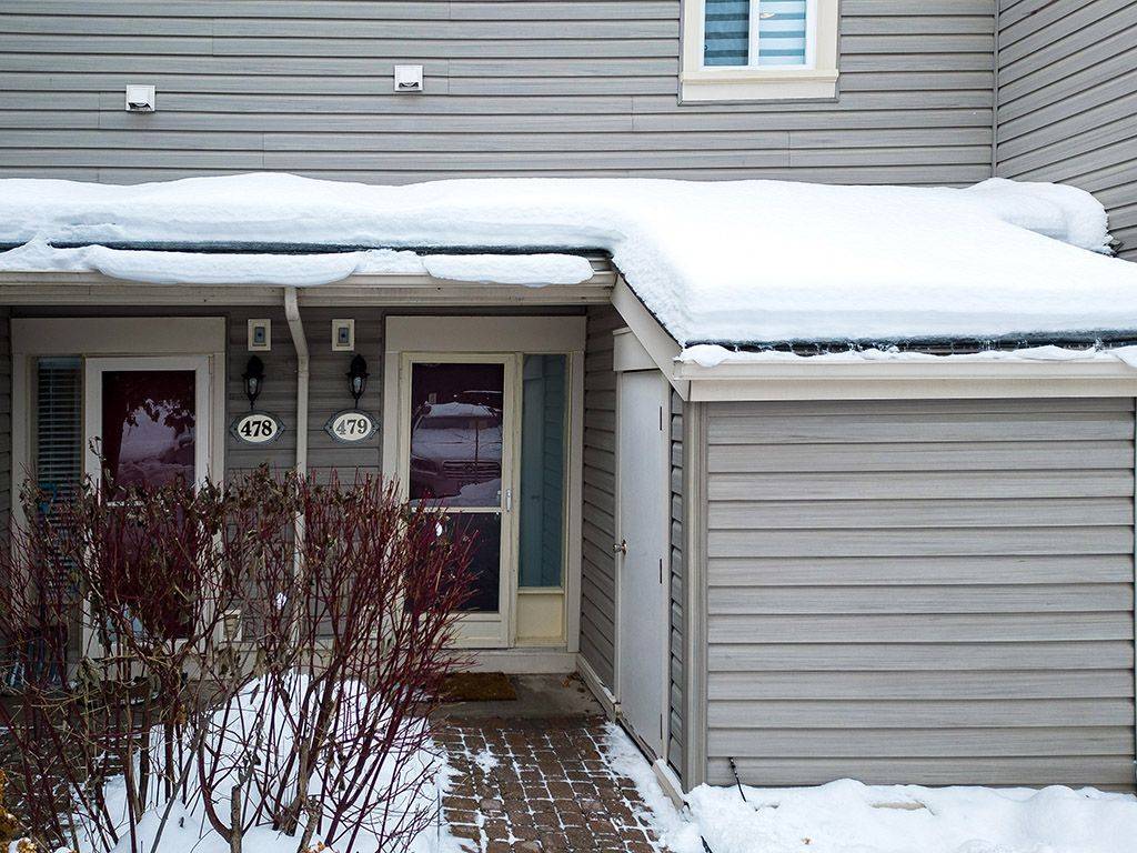 Collingwood, ON L9Y 5B4,479 Oxbow CRES