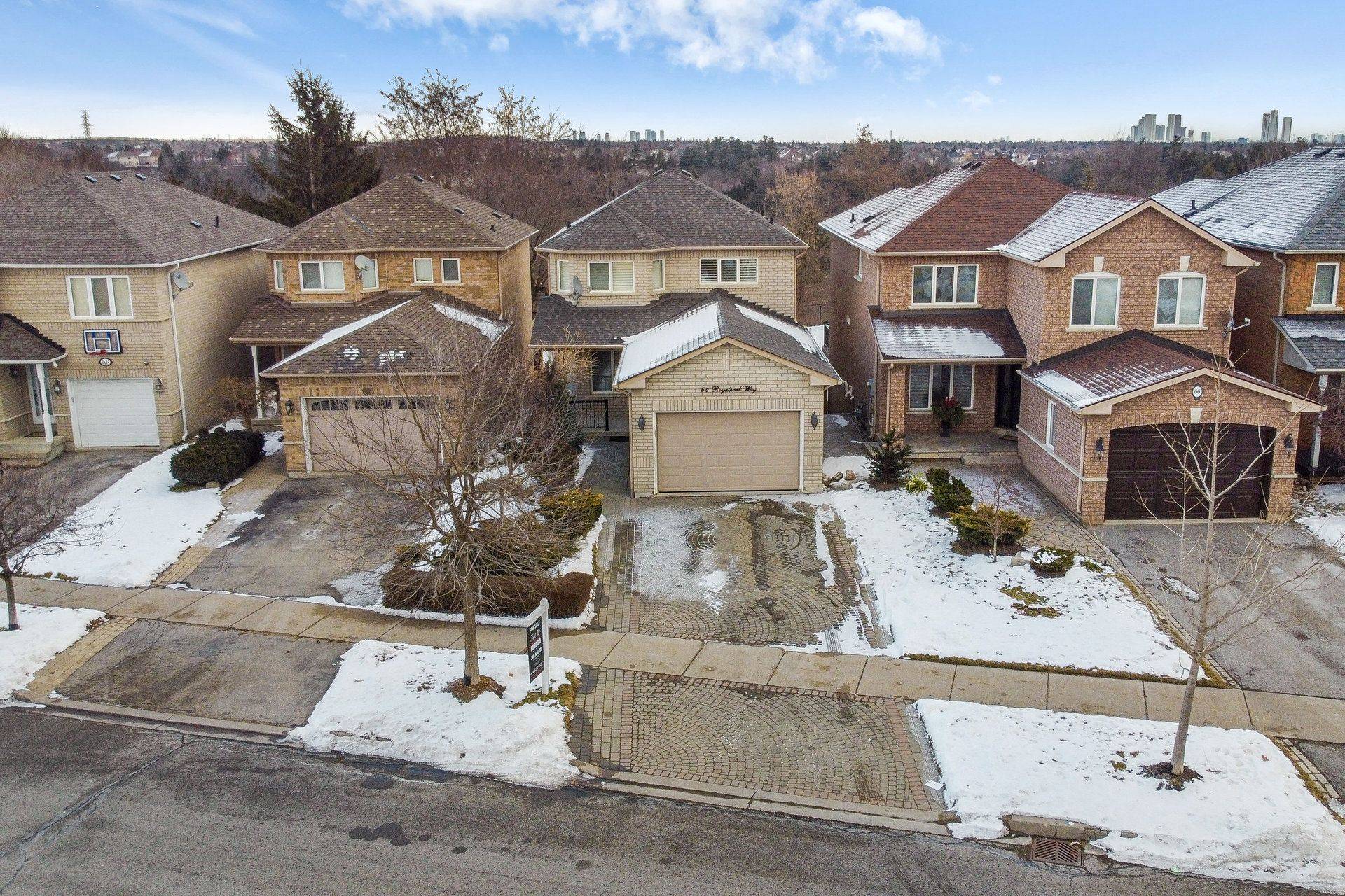 Vaughan, ON L4H 1J5,64 Royalpark WAY