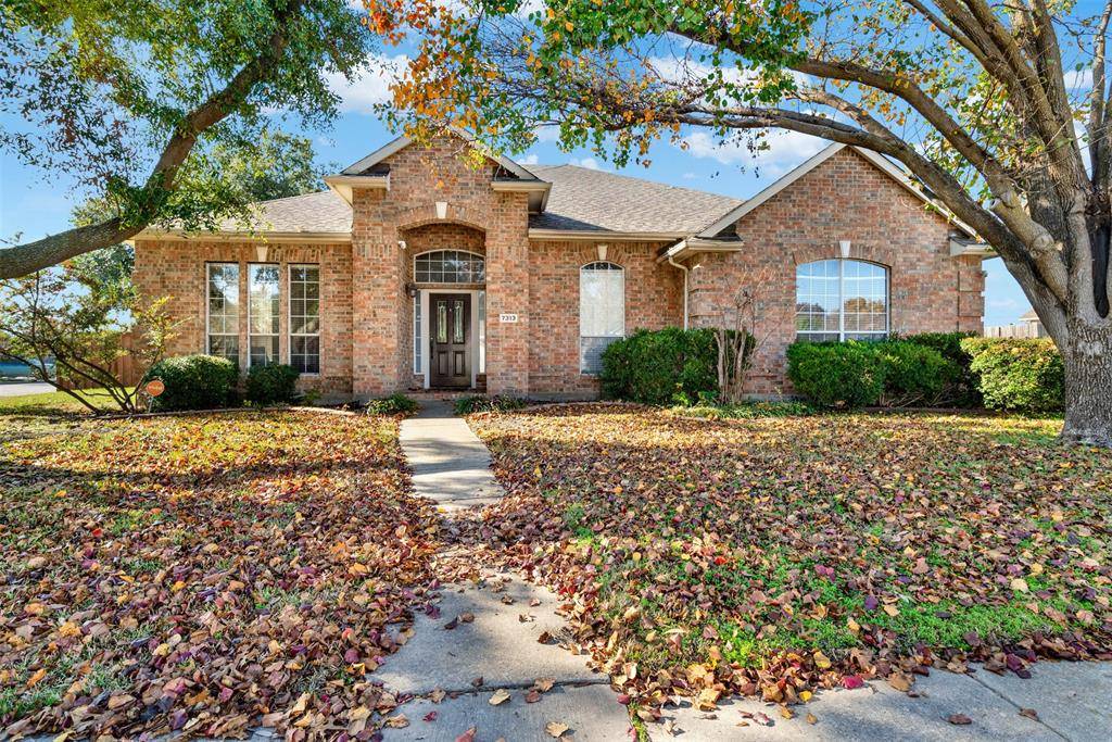 Rowlett, TX 75089,7313 Silverthorn Drive