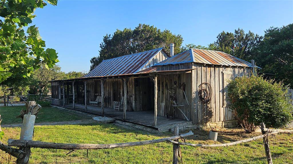 Goldthwaite, TX 76844,2 County Road 315