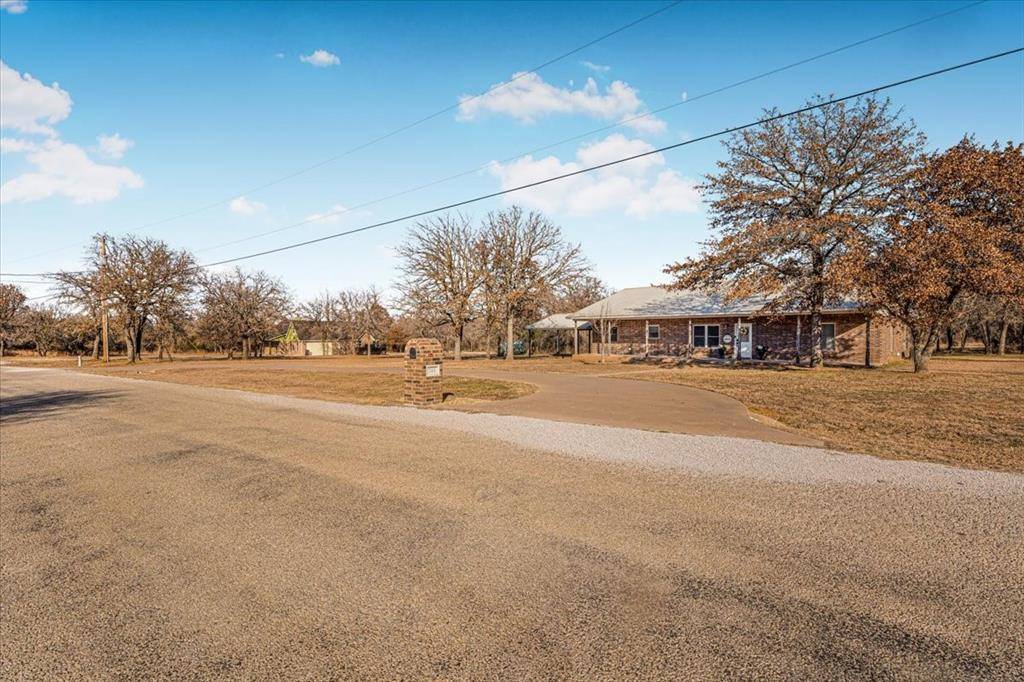 Mineral Wells, TX 76067,244 Lone Oak