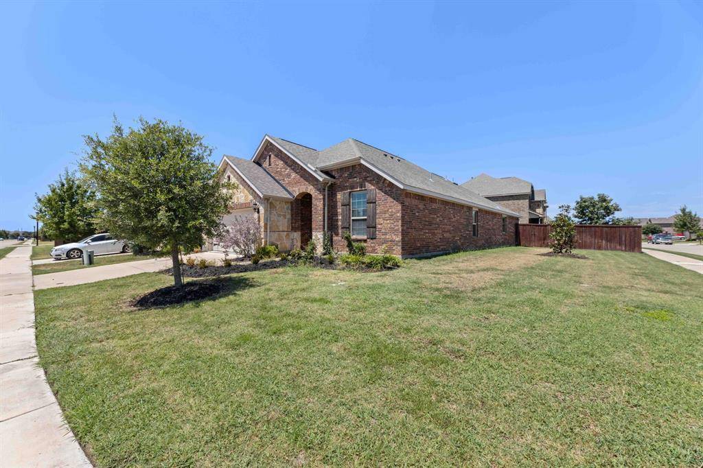 Little Elm, TX 75068,1033 Water Garden Circle