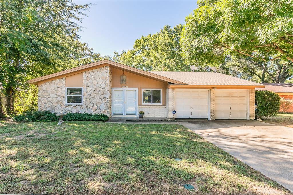 Arlington, TX 76013,2506 Norwood Lane