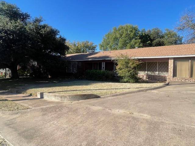 Santa Anna, TX 76878,301 N 8th Street