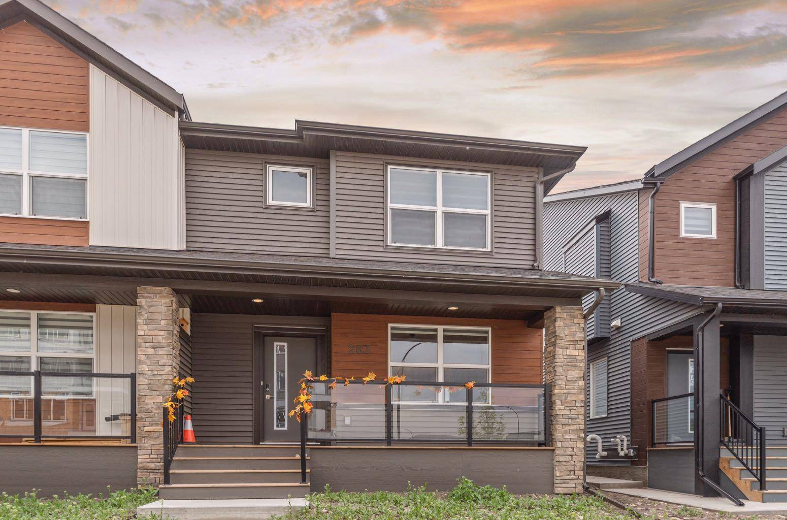 Calgary, AB T2X 4Y8,283 Wolf Creek WAY SE