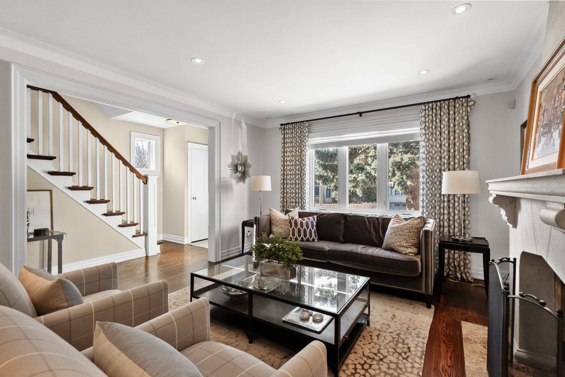 Toronto C12, ON M4P 2S6,49 McBain AVE