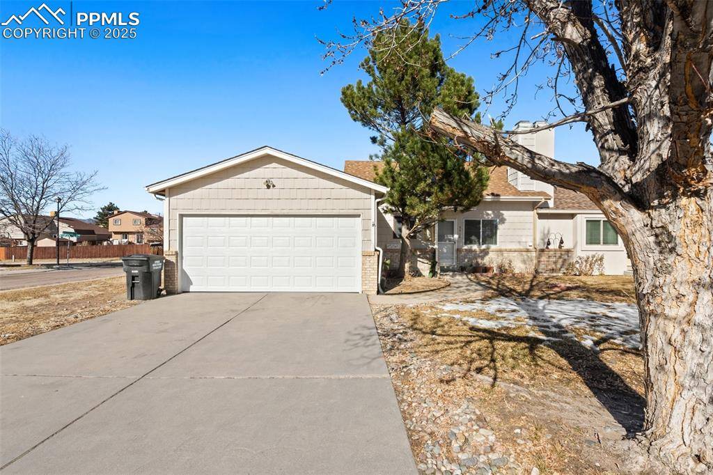 Colorado Springs, CO 80918,3310 Hazelwood CT