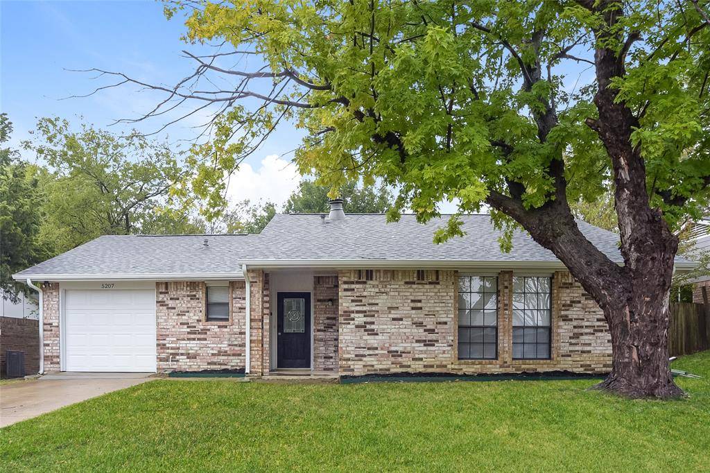 Sachse, TX 75048,5207 Brookview Drive