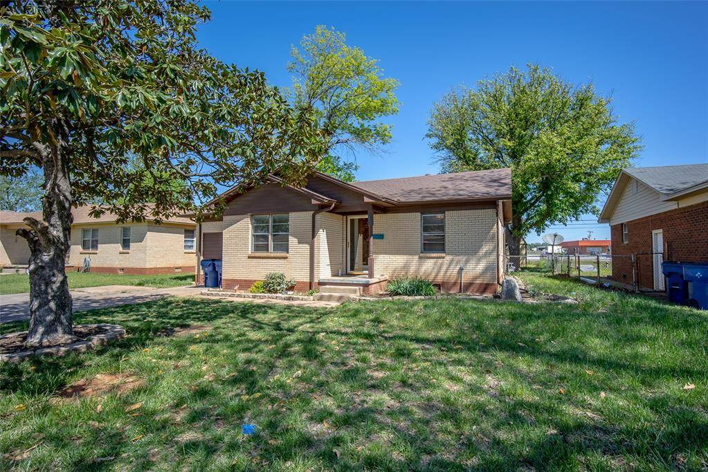Lindsay, OK 73052,928 W Cherokee Place