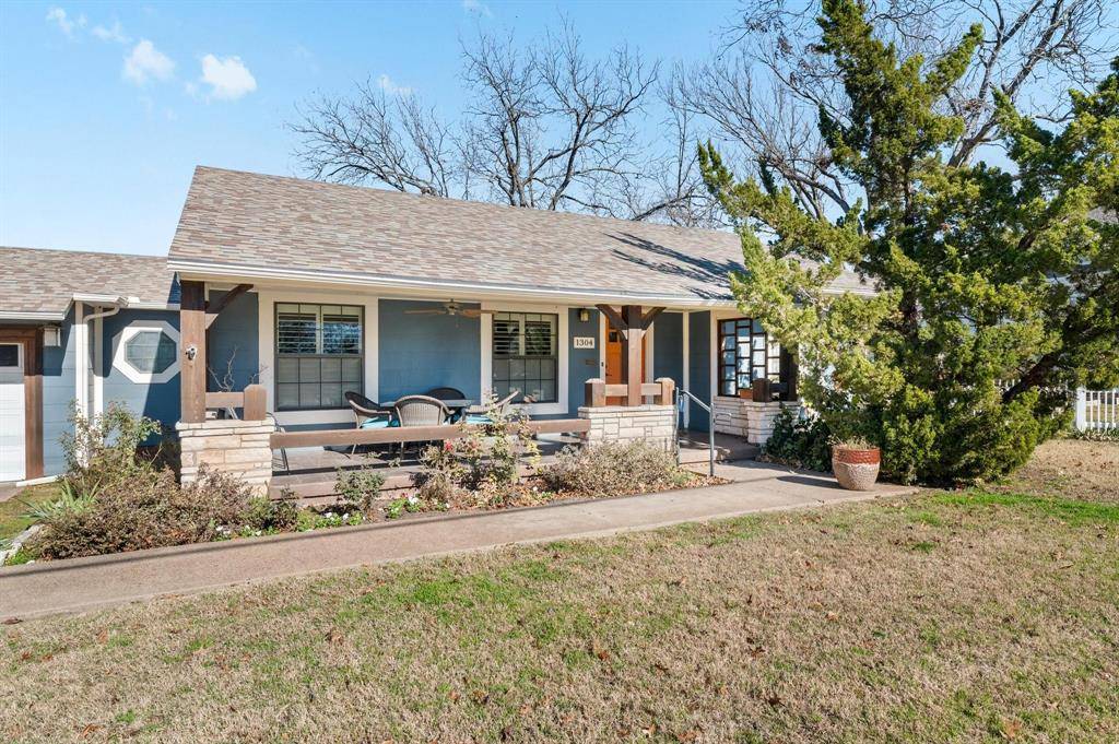 Mckinney, TX 75069,1304 W Hunt Street