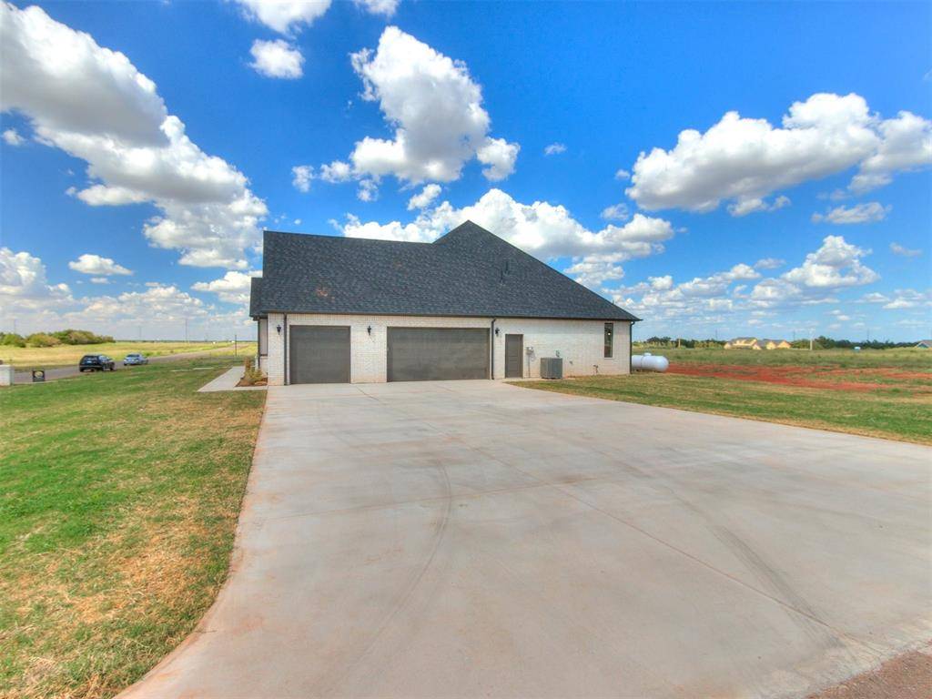 Guthrie, OK 73044,2440 Hawks Haven Drive