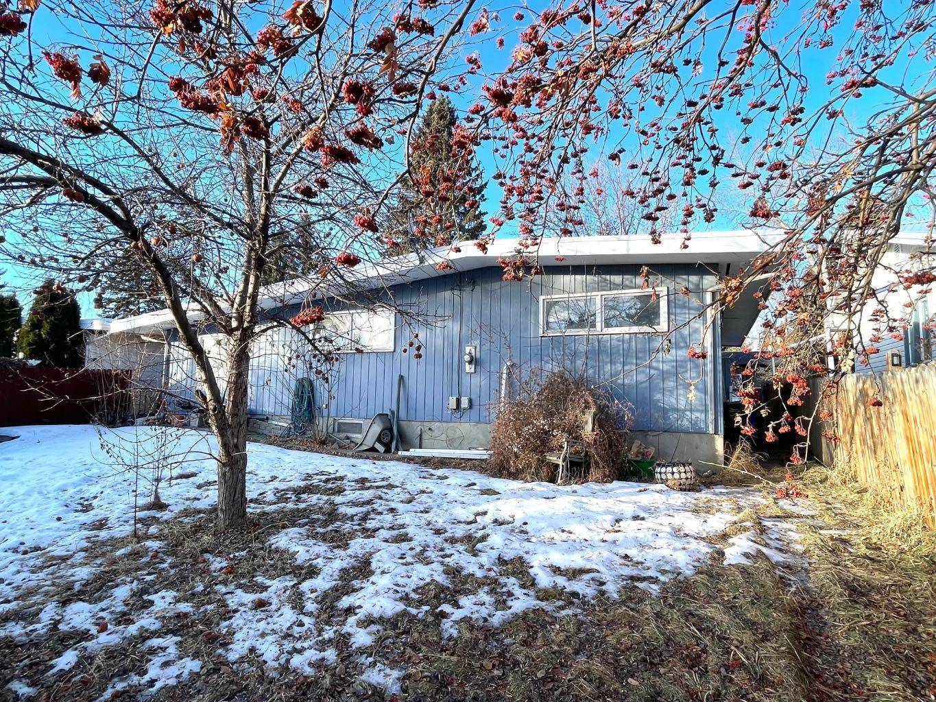 Calgary, AB T3E5W9,3112 Leduc CRES SW