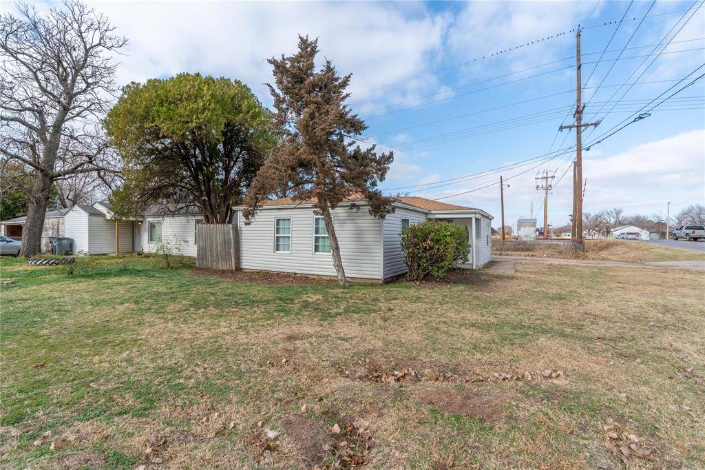 Lawton, OK 73505,2701 SW G Avenue