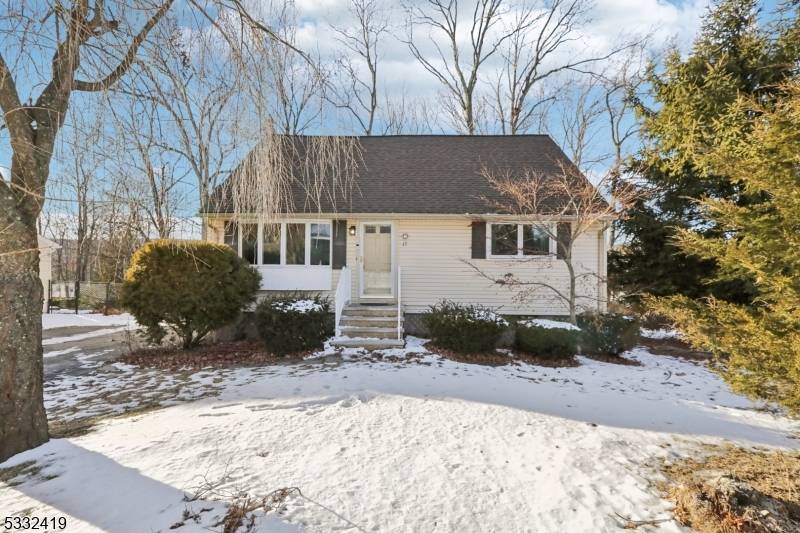 West Milford Twp., NJ 07480,13 Mckinley Pl