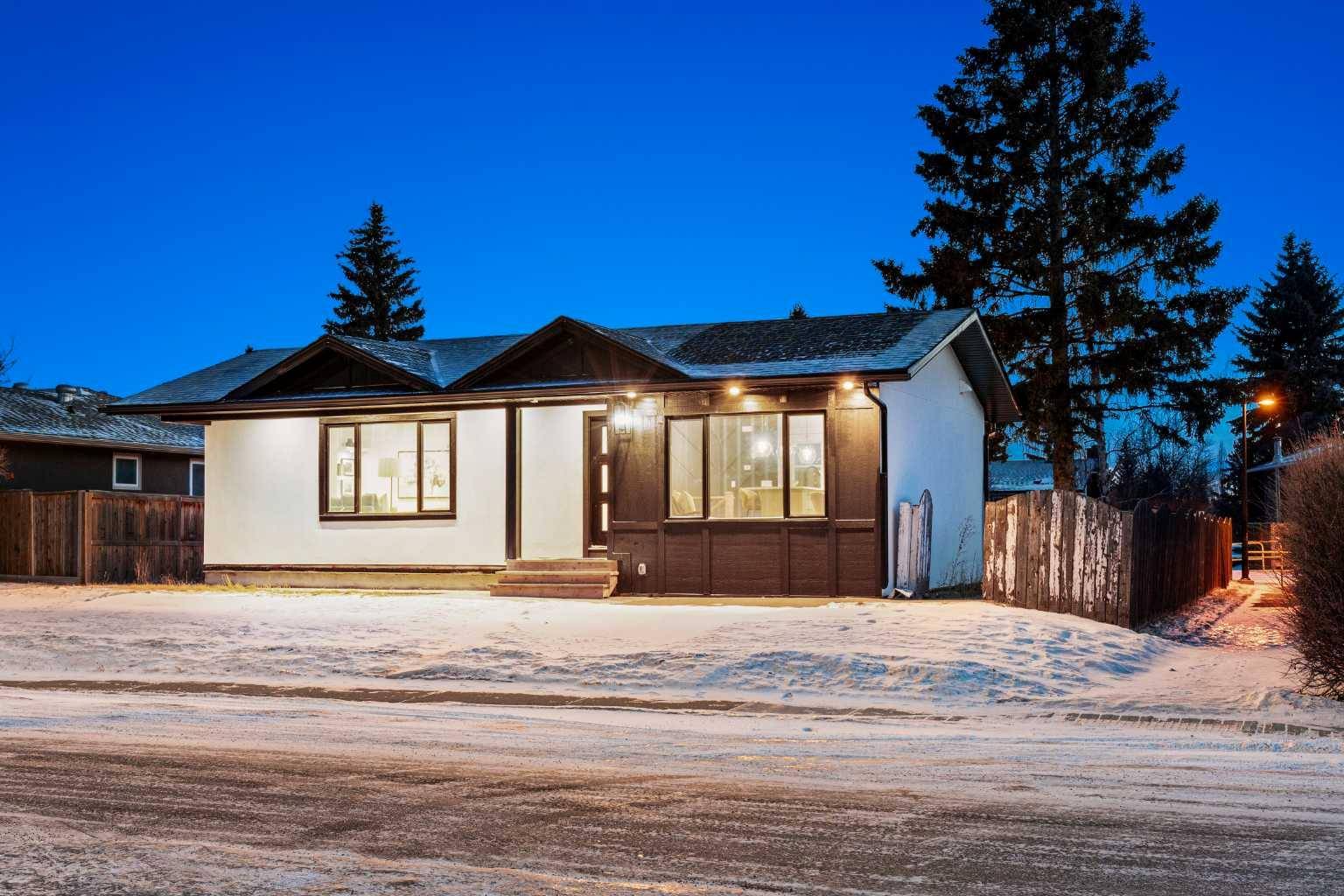 Calgary, AB T2W 1R6,1731 111 AVE SW