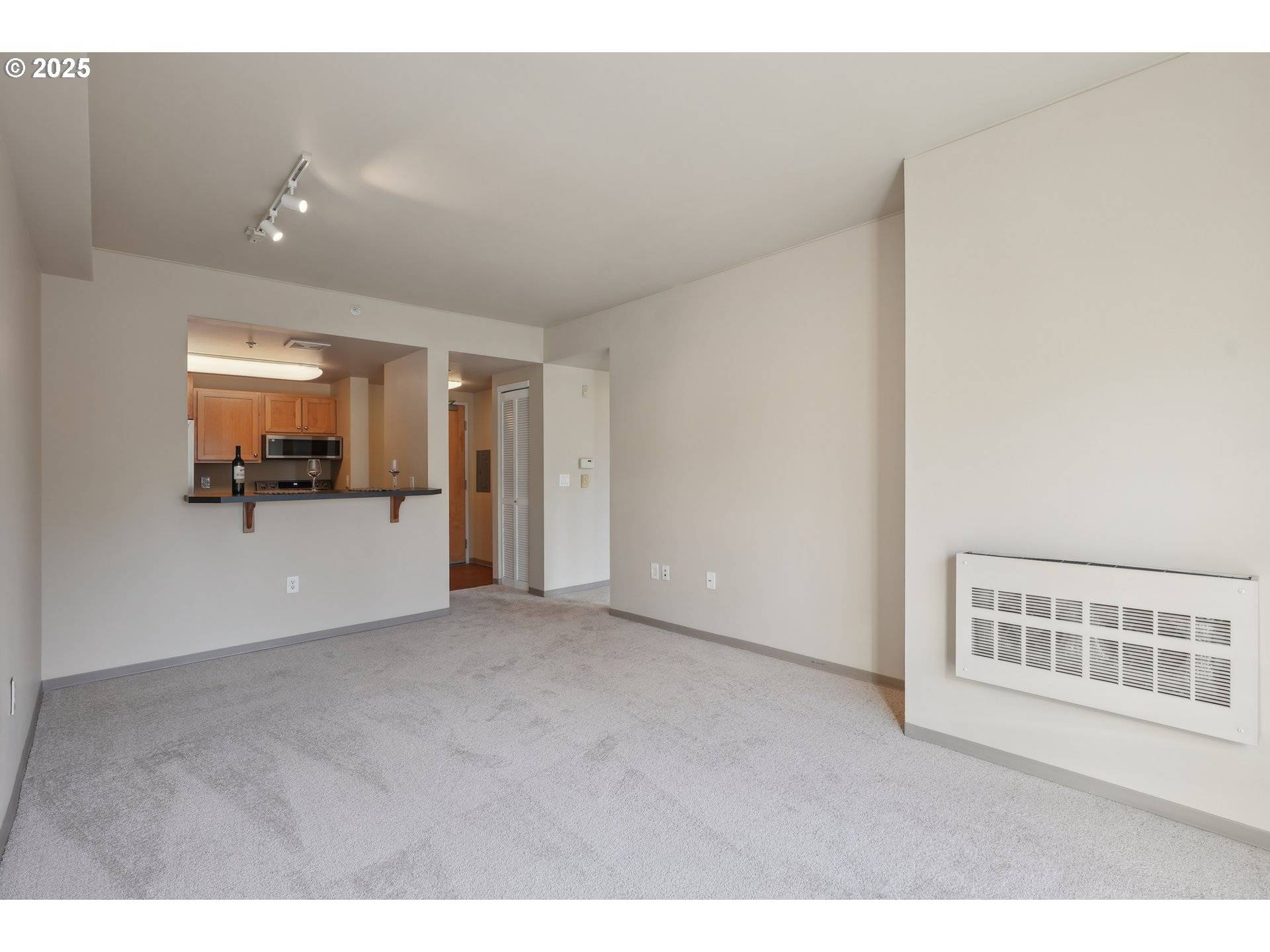 Vancouver, WA 98660,701 COLUMBIA ST #505