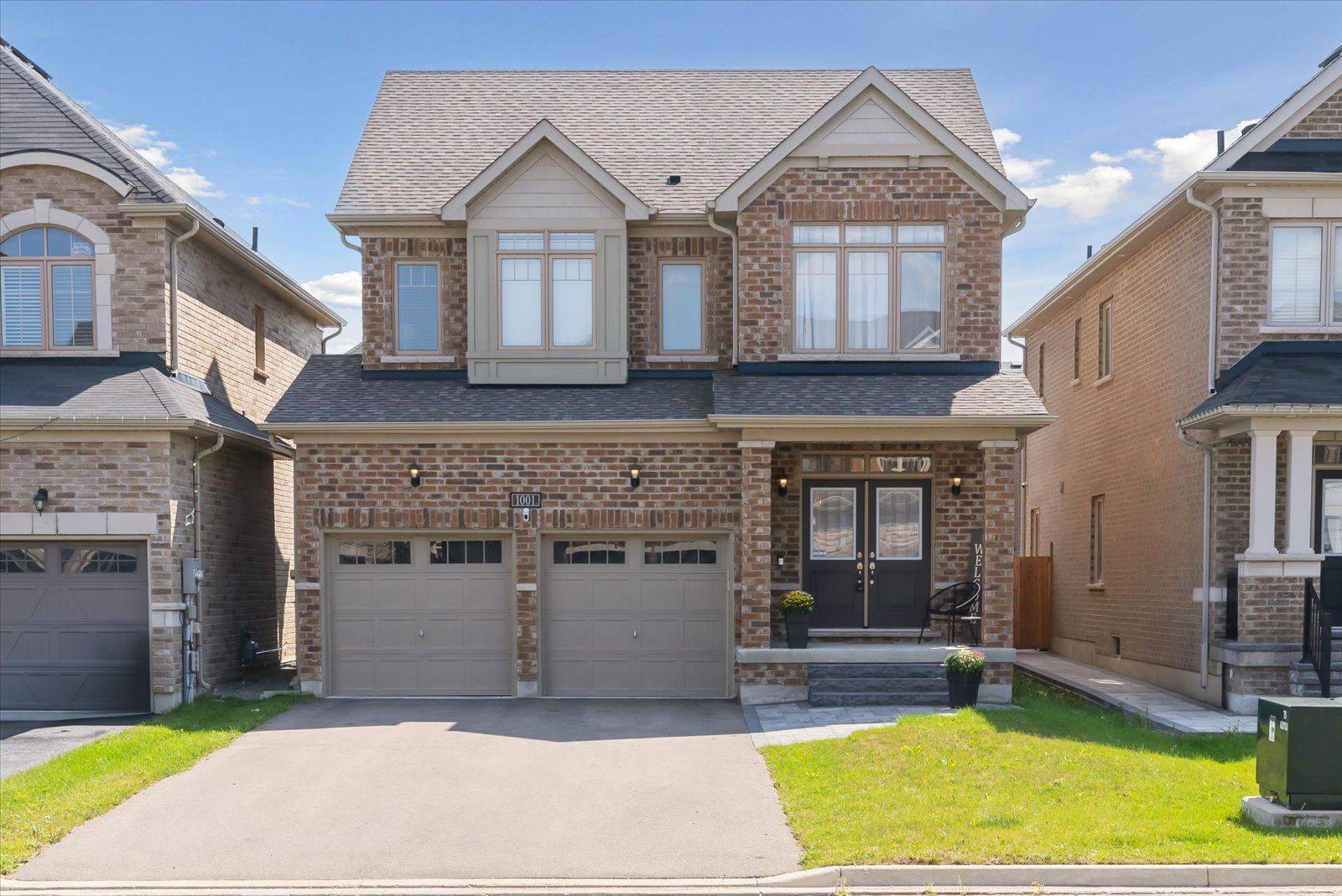 Innisfil, ON L9S 0N5,1001 Barton WAY