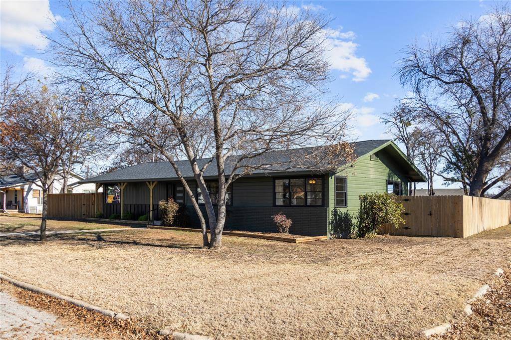 Brownwood, TX 76801,1908 8th Street