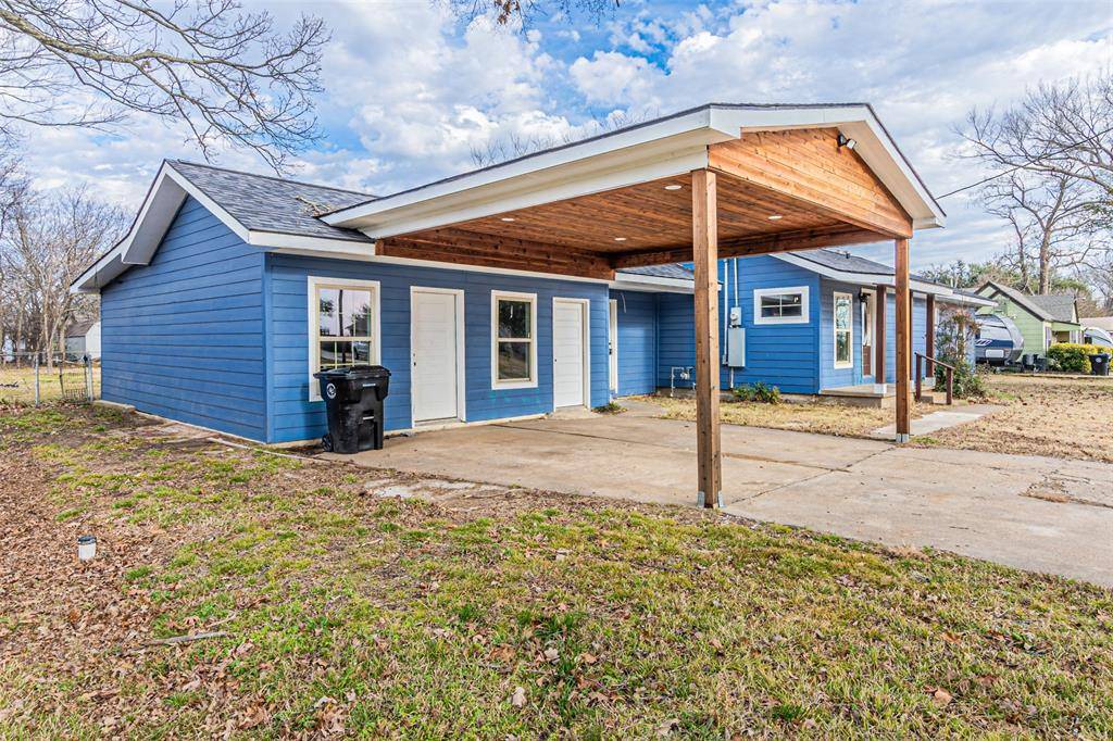 Wills Point, TX 75169,919 Canton Avenue