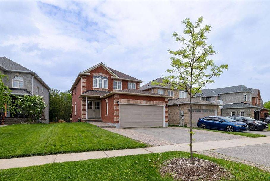 Innisfil, ON L9S 4Y3,1463 Forest ST #Upper