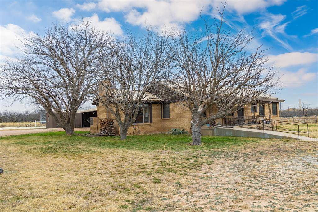 Talpa, TX 76882,204 3rd Street