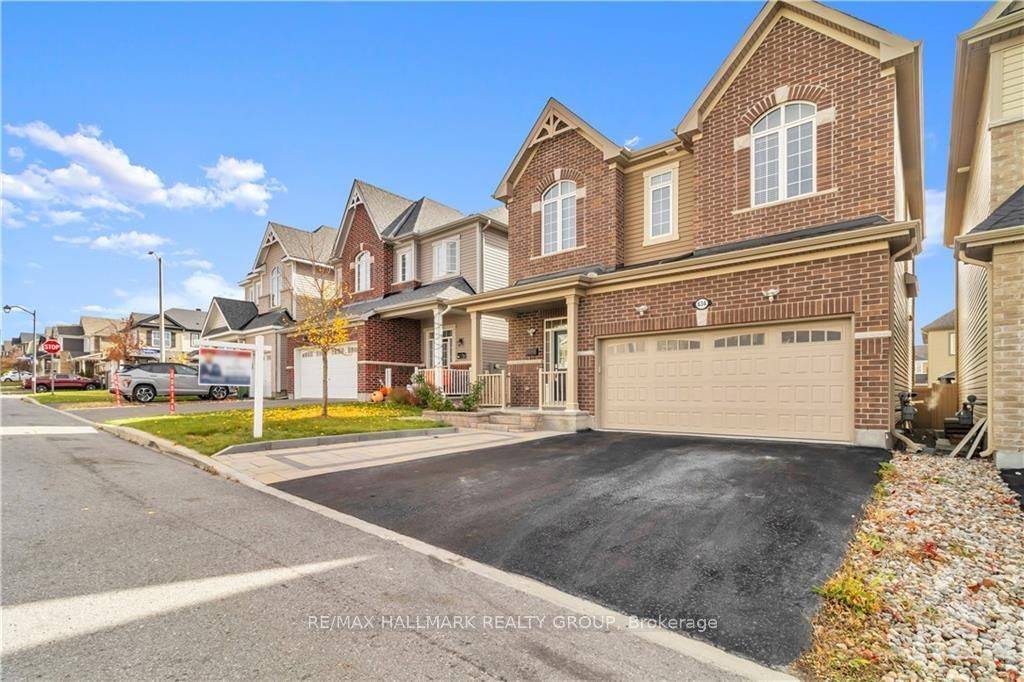 Ottawa, ON K2M 0L2,634 SILVER SPRUCE WAY