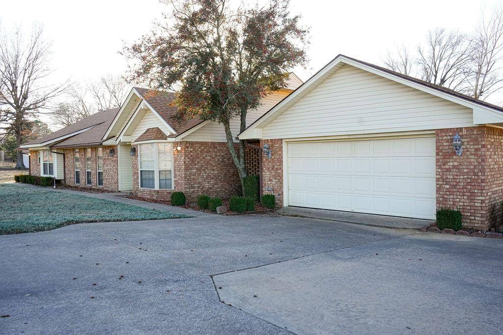 Mcalester, OK 74501,2823 S Peaceable Road