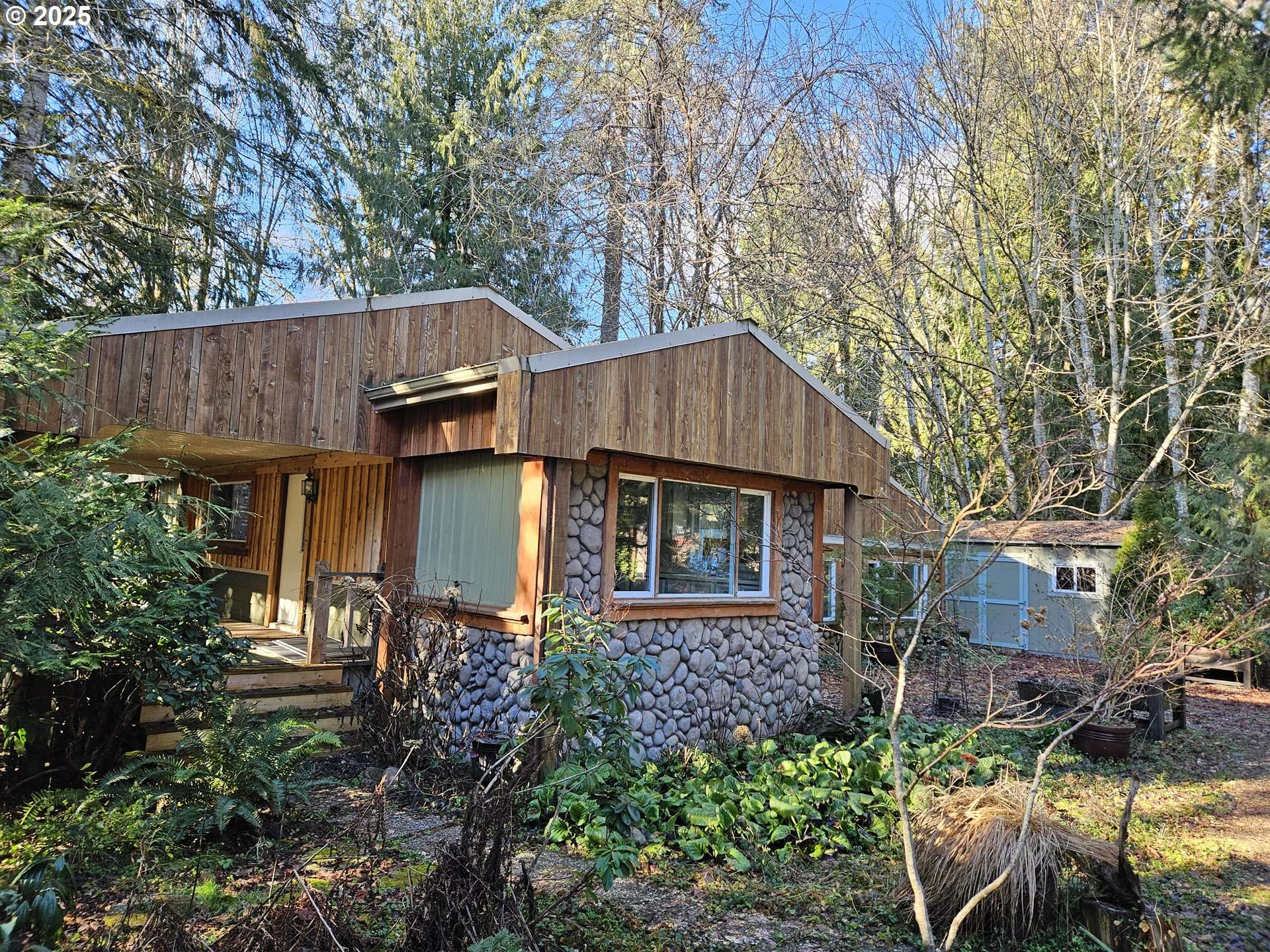 Vernonia, OR 97064,15216 CREEK VIEW LN